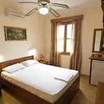 Konukevi Mango 3*